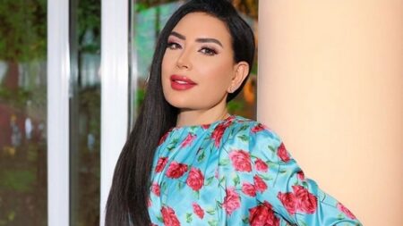 عبير صبري: لم أقوَ على تحمل مسؤولية الحجاب