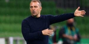 هانزي فليك: لن نتعاقد مع لاعبين جدد في وسط الميدان