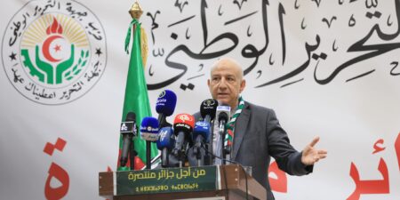 بن مبارك يؤكد في تجمع شعبي بالمدية.. المترشح الحر تبون عازم على مواصلة الإصلاحات التي باشرها خلال عهدته الرئاسية الأولى
