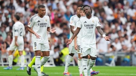 ريال مدريد رفض اللجوء إلى سوق الانتقالات الشتوية