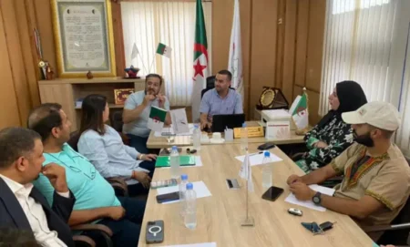 منظمة الصحافيين الجزائريين تجتمع مع مراسلي وممثلي القنوات الدولية المعتمدة