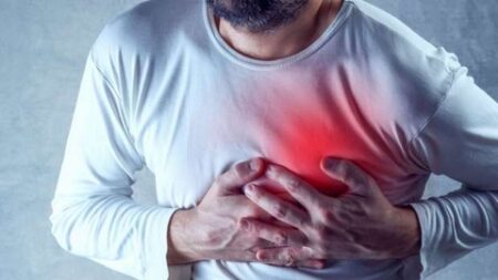 مشكلة مرتبطة بالعلاج الكيميائي.. المتعافون من السرطان ومخاطر الأمراض القلبية