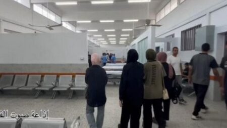 وزارة الصحة الفلسطينية تعيد تشغيل قسم الاستقبال والطوارئ بمجمع الشفاء