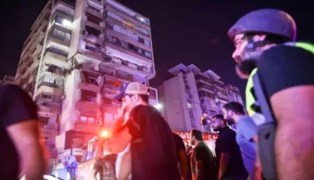 حصيلة كبيرة للقتلى بلبنان وأول غارة صهيونية تستهدف قلب بيروت