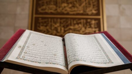 منهاج المسلم.. فضل الصلاة