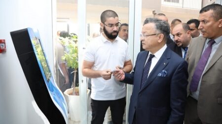 بداري يؤكد على أهمية الدور الاقتصادي للجامعات الجزائرية