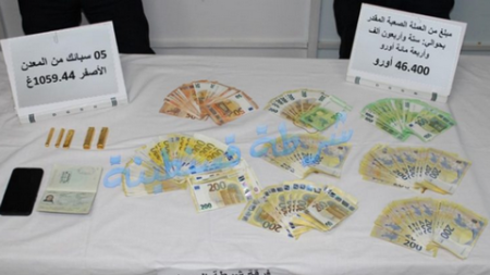توقيف امرأة  حاولت تهريب 46.400 ألف يورو وكيلوغرام من الذهب