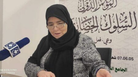 تتطرق إلى سيرة ومسيرة الرسول العطرة.. برامج إذاعية وتلفزيونية