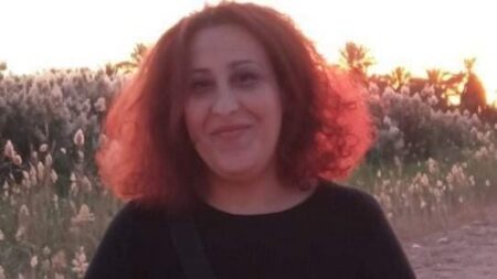 صبرينة قريشي ضمن فريق مسرحية “روح الجزائر” للمخرج أحمد رزاق