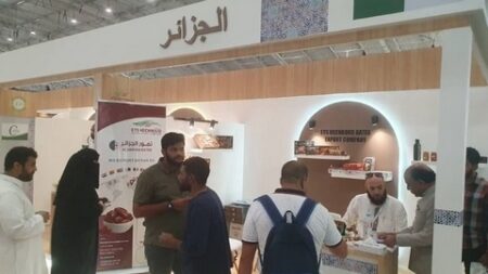  12 مؤسسة جزائرية تعرض أبرز وأجود منتجاتها بالسعودية