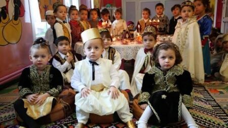 المولد النبوي الشريف.. مناسبة لإبراز تنوع الموروث الثقافي والاجتماعي
