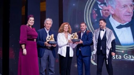 مهرجان وهران الدولي للفيلم العربي.. انطلاقة جزائرية وتكريم خاص لحامينا وغافراس