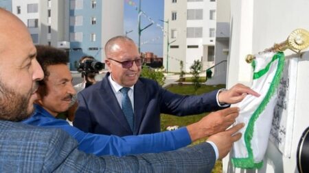 مشاريع تنموية هامة وتوزيع سكنات في سبعينية الثورة المجيدة