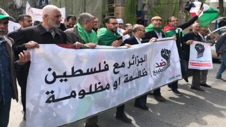 اتحاد الكتاب الجزائريين يؤكد تضامنه اللامشروط مع الشعب الفلسطيني