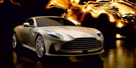 بلمسات من الذهب 18 قيراط.. أستون مارتن DB12 Goldfinger