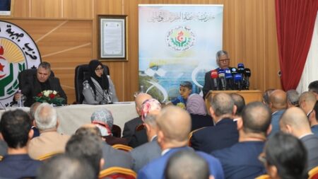 الجزائر: حزب جبهة التحرير الوطني يجدد مواقفه الثابتة تجاه الشعب الصحراوي وقضيته العادلة