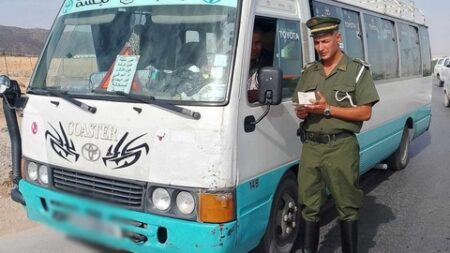 مخالفة مرورية عقوبتها المحشر لمدة تصل الى 45 يوما وغرامة حتى 8000 دينار