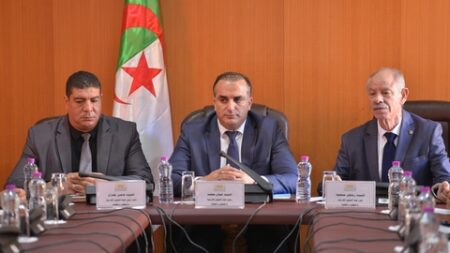 لجنة الشؤون الخارجية للبرلمان تضع برنامج عمل مكثف للدورة البرلمانية الحالية