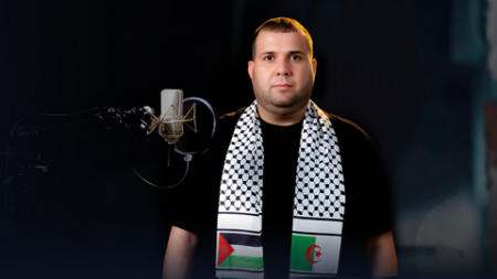 المنشد عادل عطا الله يعبر عن تضامنه مع الشعب الفلسطيني بـ “فلسطين التحدي”