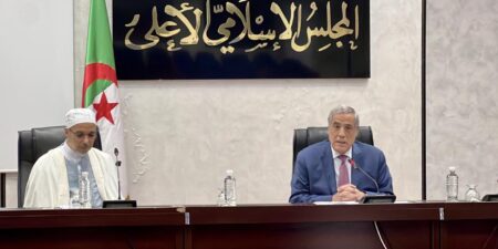 العرباوي يشرف على تنصيب الأستاذ مبروك زيد الخير رئيسا للمجلس الإسلامي الأعلى