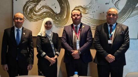 بودن يتبحاث مع الأمينة العامة للجمعية البرلمانية الدولية لرابطة دول جنوب شرق آسيا