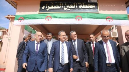 تنفيذا لتعليمات رئيس الجمهورية.. إعادة تشغيل خط السكة الحديدية بشار-النعامة في وقت قياسي