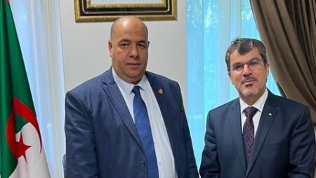 بداني يدعو لوضع مخطط استعجالي لتربية المائيات بولاية المدية