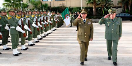 رئيس أركان الجيش الوطني الشعبي يستقبل نائب وزير القوات المسلحة الثورية الكوبية