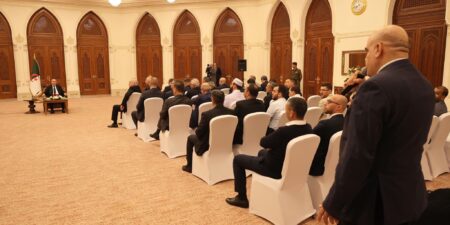 أفراد الجالية الجزائرية بسلطنة عمان يشيدون بمخرجات لقائهم مع رئيس الجمهورية