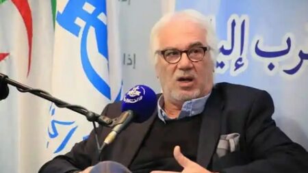  إستراتيجية إستباقية للتحكم  والتنبؤ بانتشار الأوبئة في الجنوب