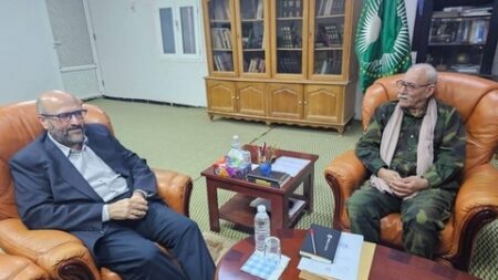رئيس الجمهورية  الصحراوية يستقبل وفدا إسبانيا من بلاد الباسك