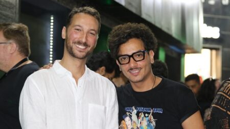 الفيلم الجزائري “رجلان ومصير”.. مصطفى أوزغون سعيد بالتفاعل الإيجابي للجمهور