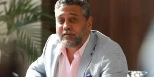 تامر فرج يعرض نفسه للبيع على المُنتجين