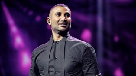 بأمر الطبيب… أحمد سعد ممنوع من الكلام