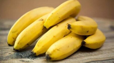 من الفواكه التي تتلف سريعا.. كيف تحافظ على الموز لمدة أطول؟