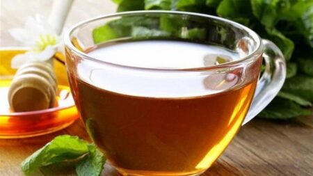 الشاي الأخضر ومشروب الشوكولاطة.. لصحة أفضل