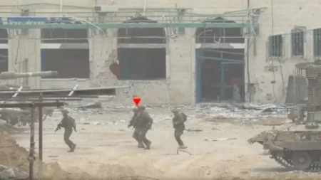 القسام: أجهزنا على 15 جنديًا صهيونيا من مسافة صفر شمالي بيت لاهيا