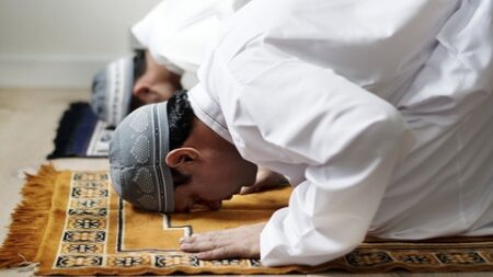 مفهوم العبادة في الإسلام
