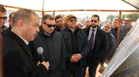 وهران: الانطلاق قريبا في أشغال ازدواجية الطريق الوطني رقم 4