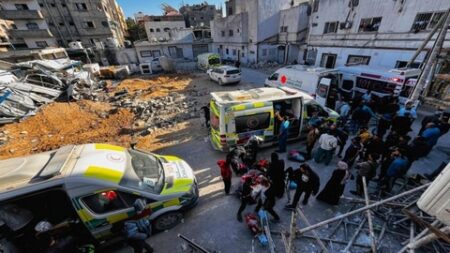” أبو صفية”: تعطيل مولد الكهرباء إثر استهداف مشفى كمال عدوان
