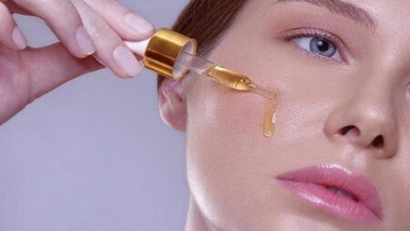 سيروم فيتامين سي.. لبشرة لامعة ومتجددة