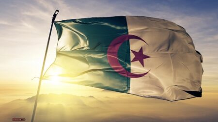 البعد الديني في الثورة الجزائرية.. إقامة الشعائر الدينية عند المجاهدين “الصلاة”