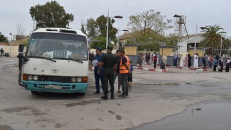 للتقليل من خطر حوادث المرور.. شرطة البليدة تحذر السائقين