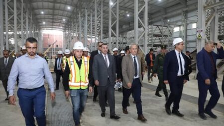 وفد وزاري يعاين اللمسات الأخيرة لإنجاز محطة تحلية مياه البحر بوهران