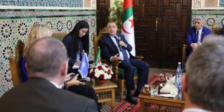 وزير الداخلية يستقبل وفدا عن الجمعية البرلمانية لمنظمة حلف شمال الأطلسي 