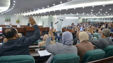 المجلس الشعبي الوطني يثبت عضوية ثلاثة نواب جدد لضمان استمرار العمل التشريعي