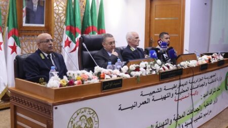 مراد ينصب الوالي الجديد لولاية المدية