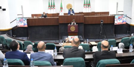 المجلس الشعبي الوطني : السيدة دحلب تعرض أمام النواب مشروع القانون الجديد لتسيير النفايات