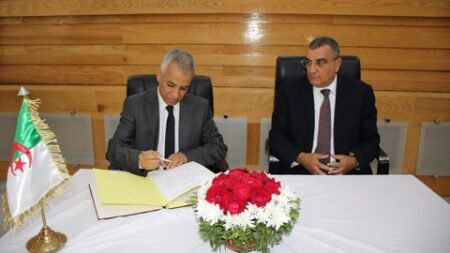 والي عنابة يشرف على تنصيب الوالي المنتدب للمقاطعة الإدارية ذراع الريش 