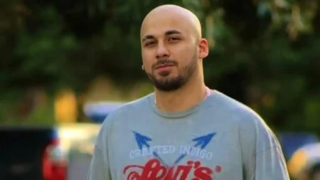 الخبر شكل صدمة لجمهوره.. الفنان محمد قويدر يعتزل الغناء نهائيا